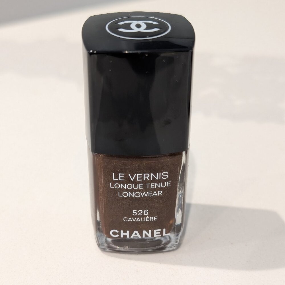 Chanel Le Vernis Nail Polish (2 colours)